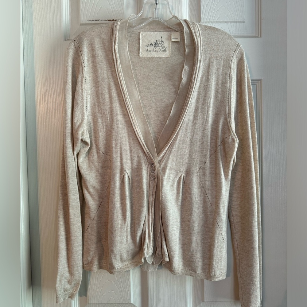 CREAM BLOUSY CARDIGAN SWEATER